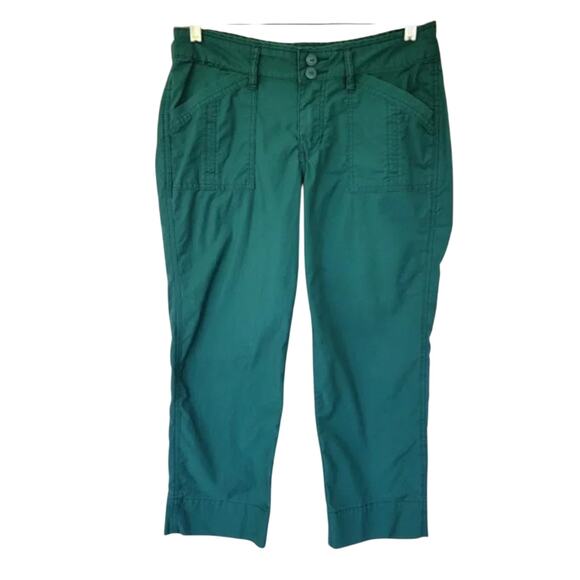 JAG Classic Fit Crop Pants Jade Green Textured Fabric Womens Size 8 Capris - Picture 1 of 10